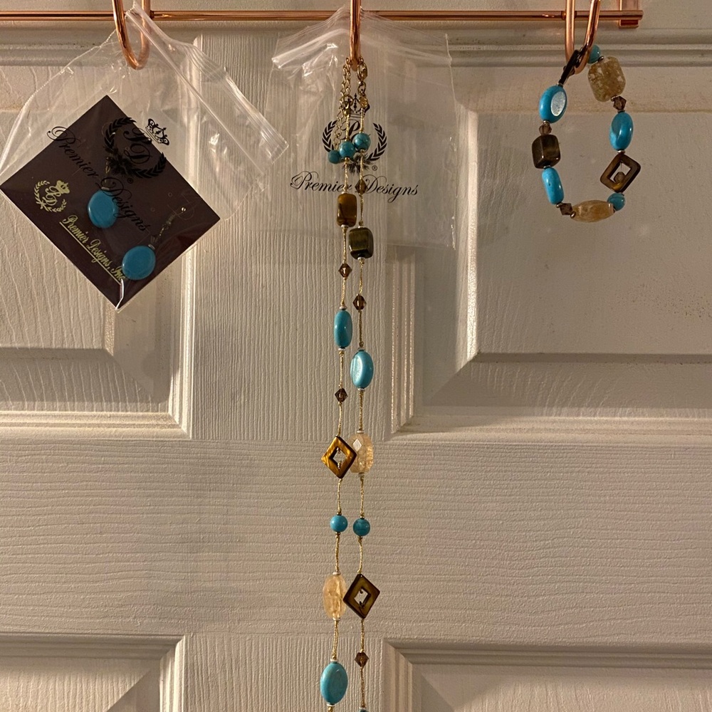 Premier jewelry set